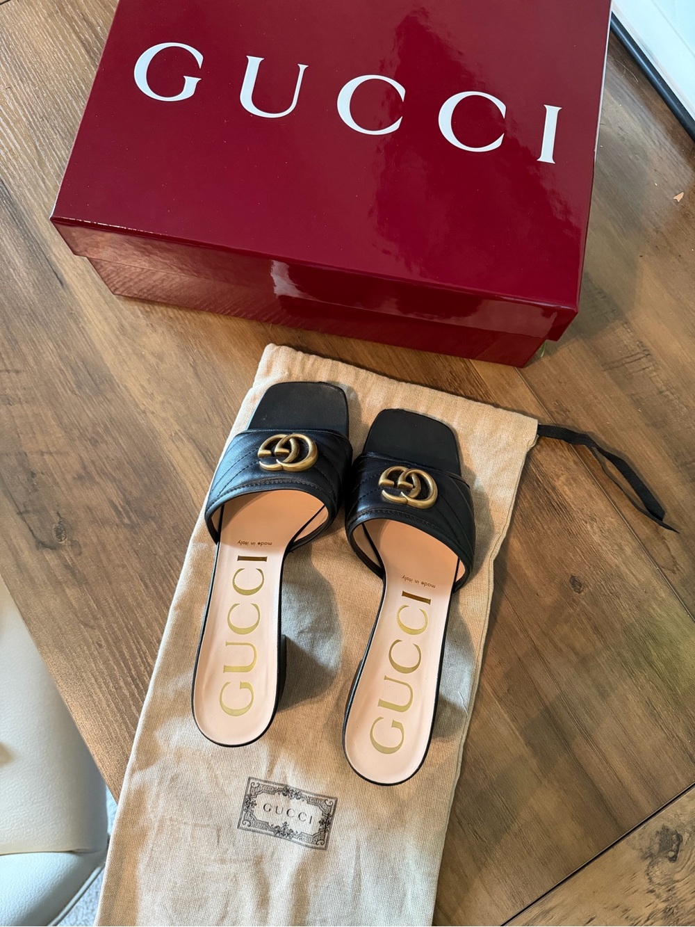 Gucci Black Leather Slide Sandals with Gold Double G